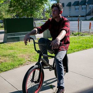 Meet your Posher, Chase